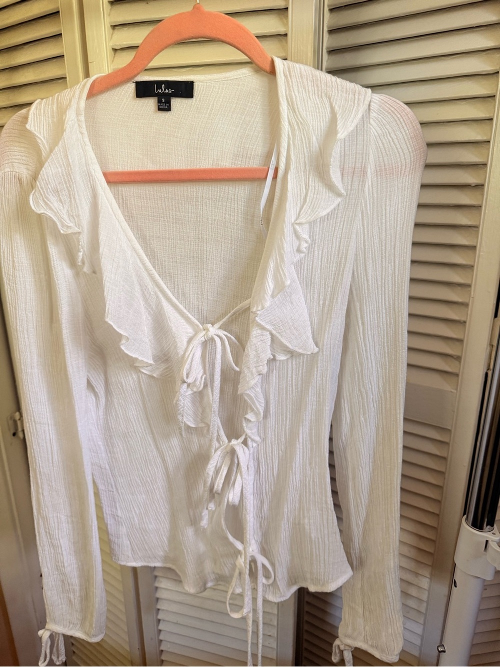 Lulu's Cream Ruffle Tie-Front Long Sleeve Blouse